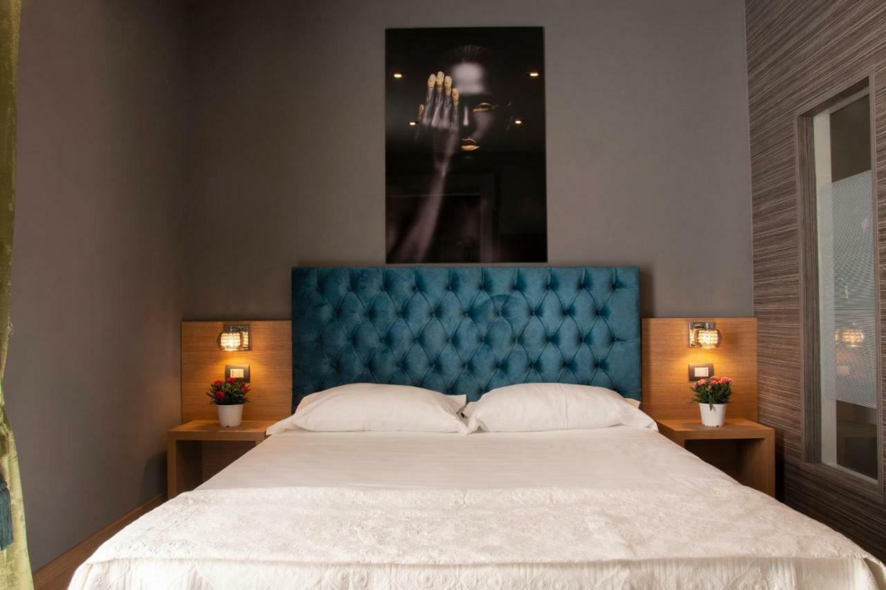Umberto I° Suite & Spa Napoli Eksteriør billede